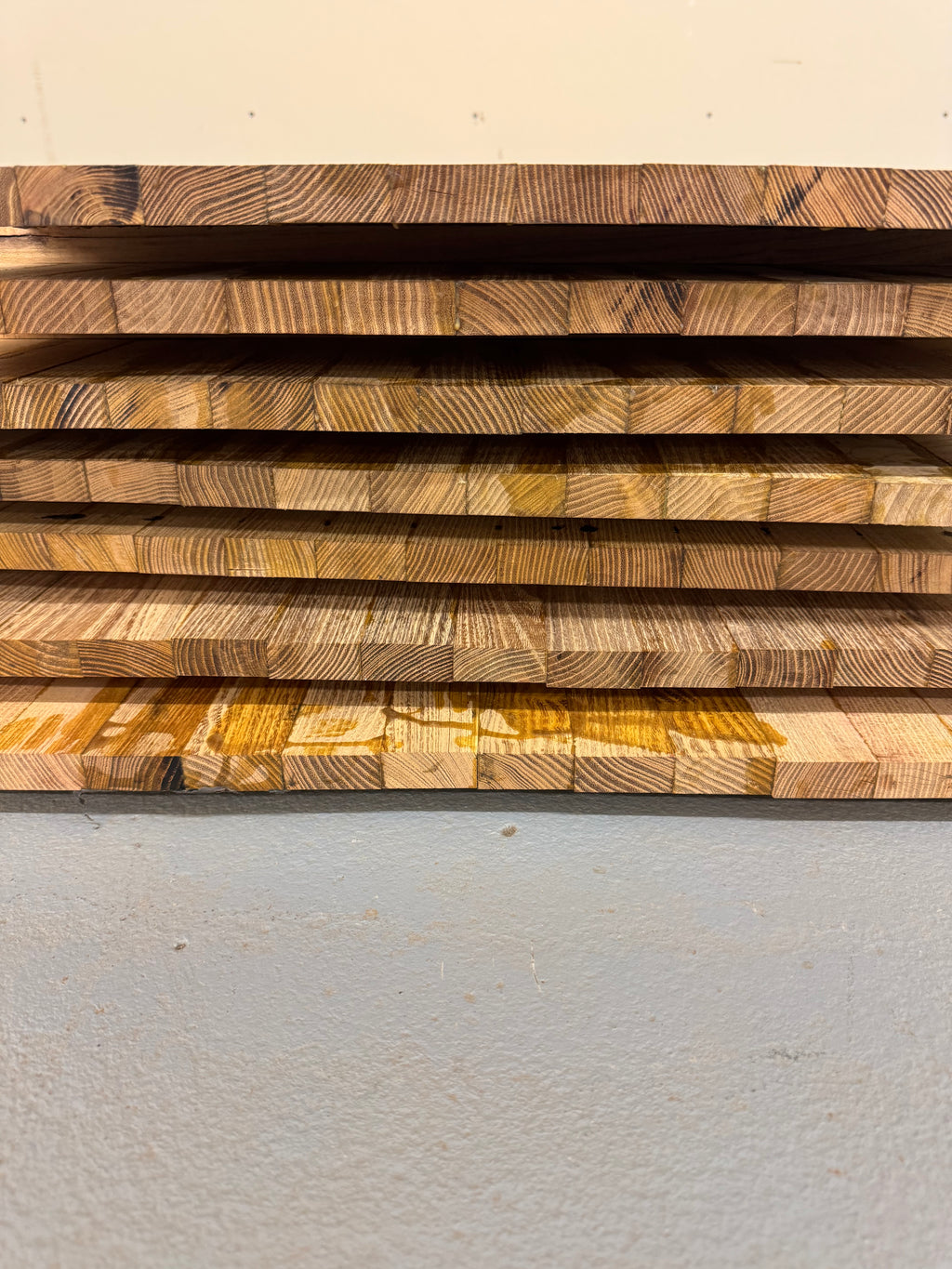 Side, green countertops