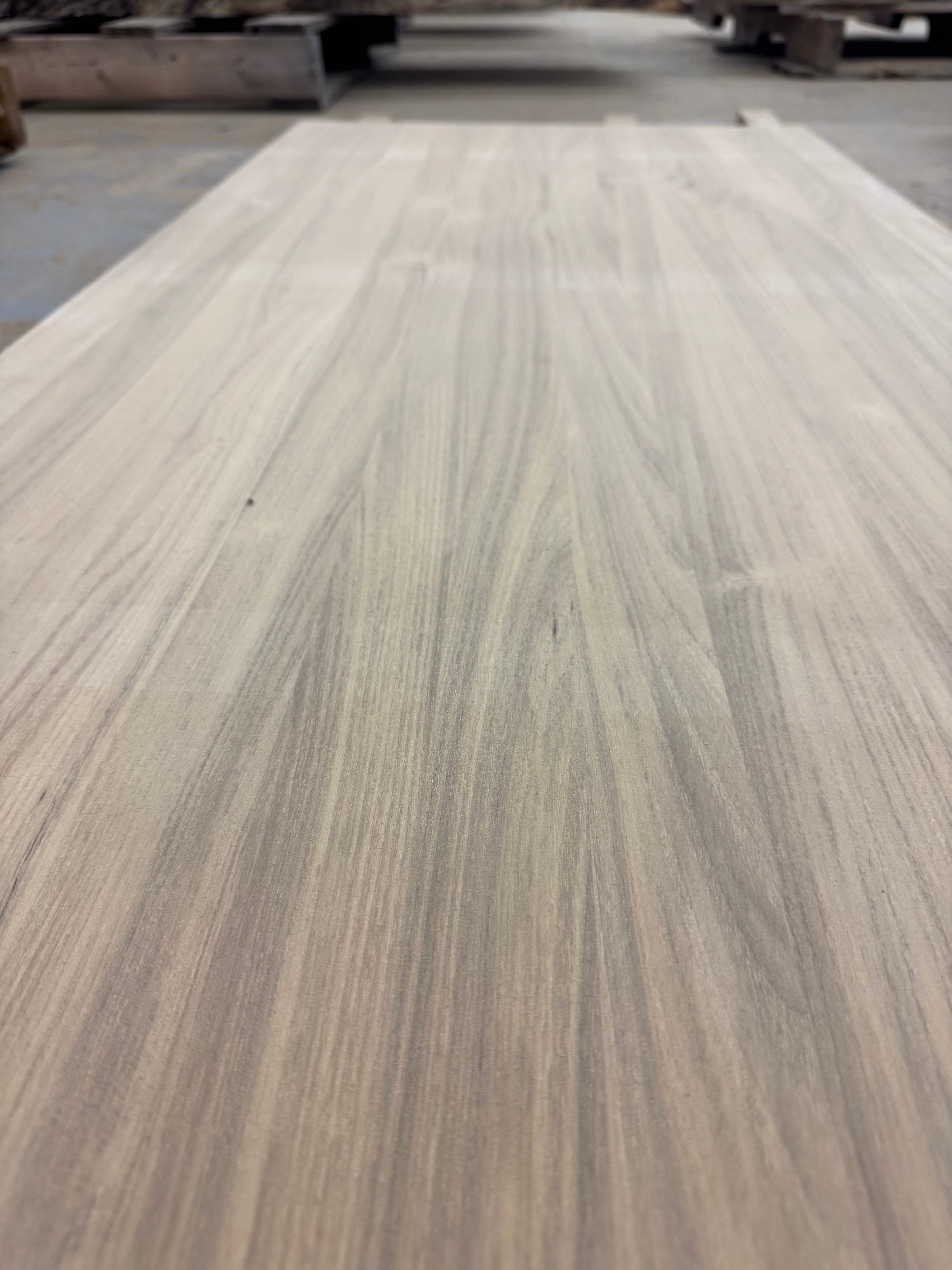 Side, green countertops